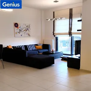 https://zoes-luxury-home.rethymnohotels.net